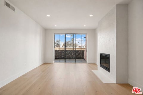 Photo of 1522 S Saltair Avenue #106, Los Angeles, CA 90025 (MLS # 26842029)