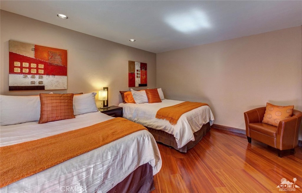 The Springs C.C. - Residential