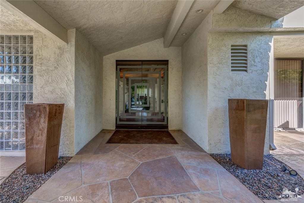 The Springs C.C. - Residential