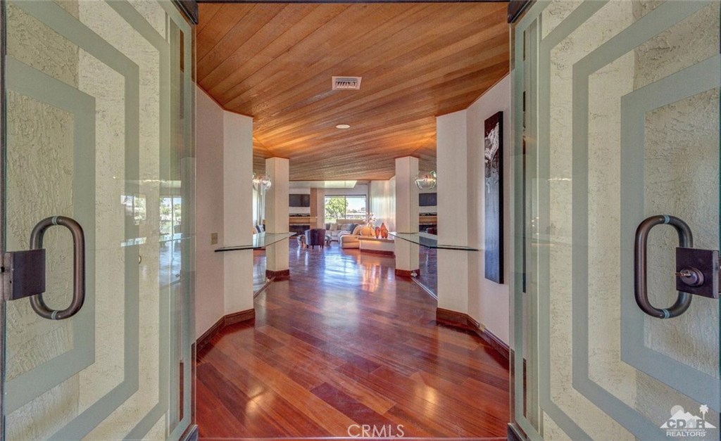 The Springs C.C. - Residential