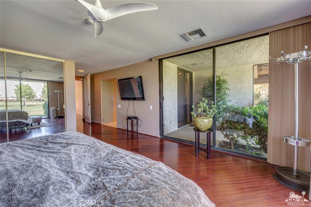 The Springs C.C. - Residential