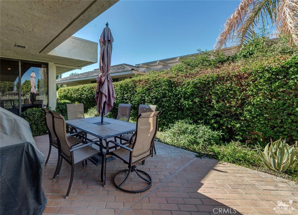 The Springs C.C. - Residential