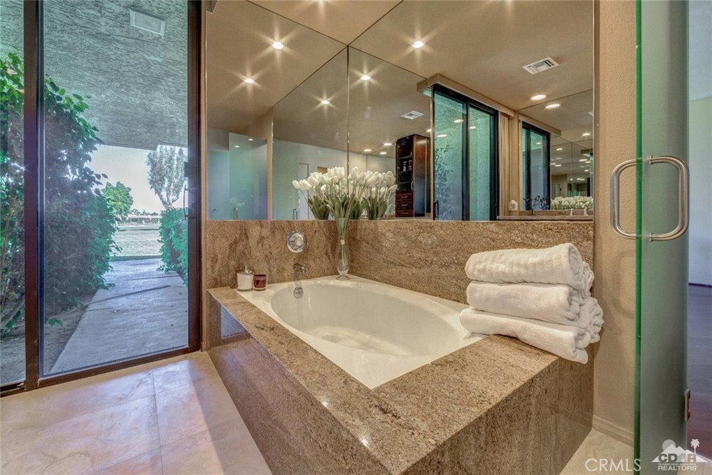 The Springs C.C. - Residential