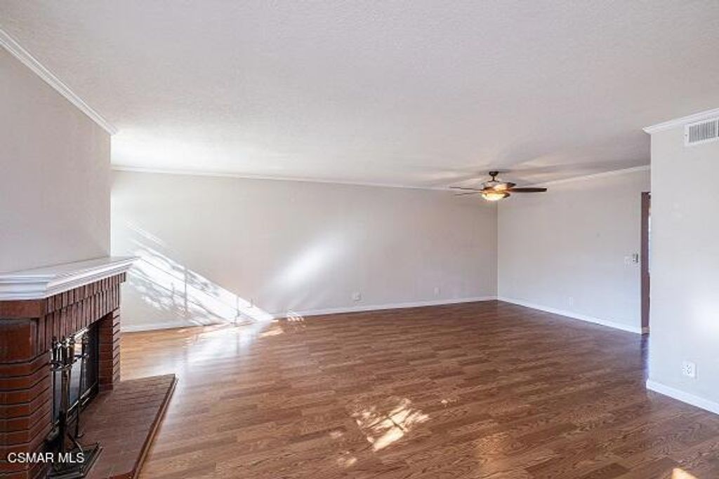 Photo of 345 Jeremiah Drive #B, Simi Valley, CA 93065 (MLS # 222005482)