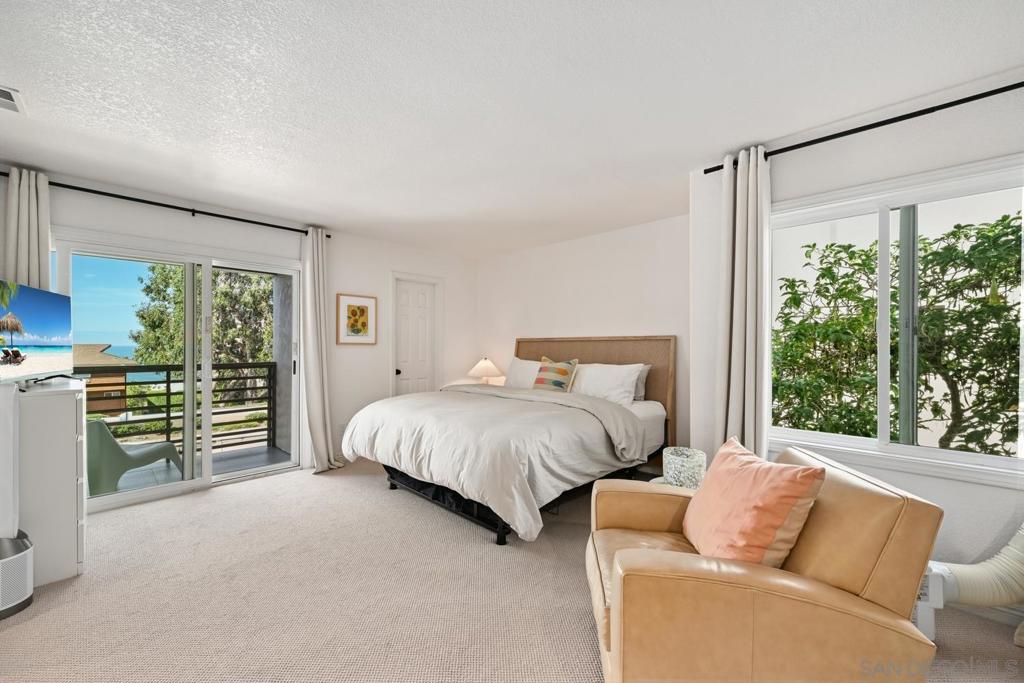 Del Mar - Residential