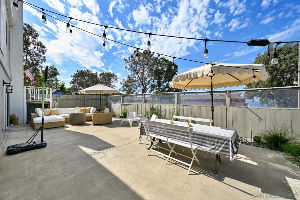 Del Mar - Residential