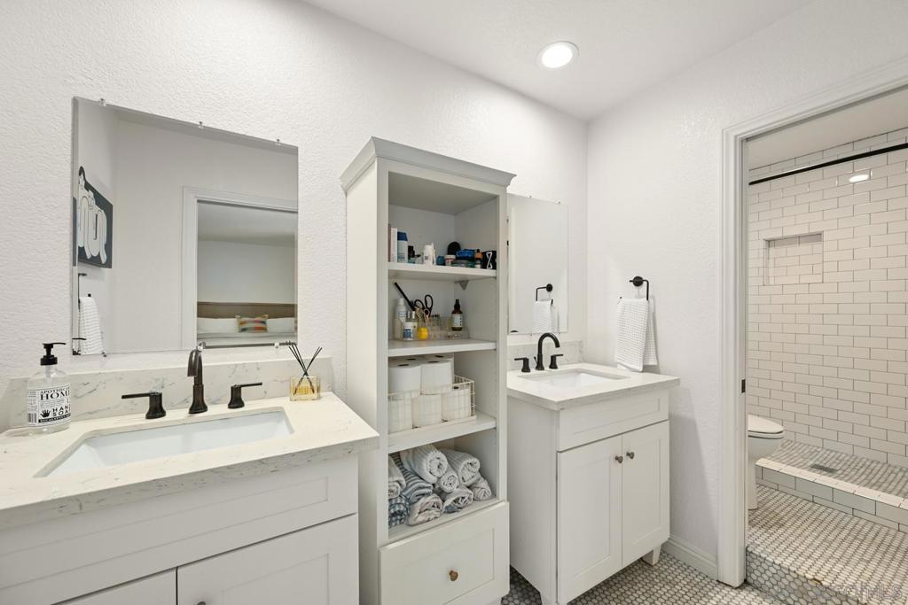 Del Mar - Residential