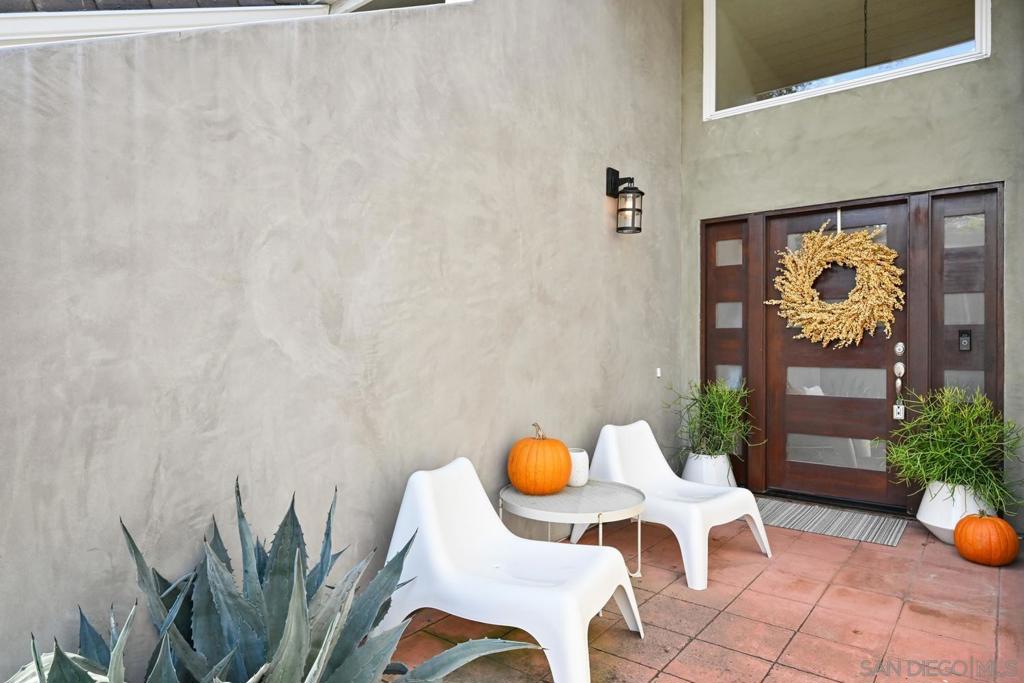Del Mar - Residential