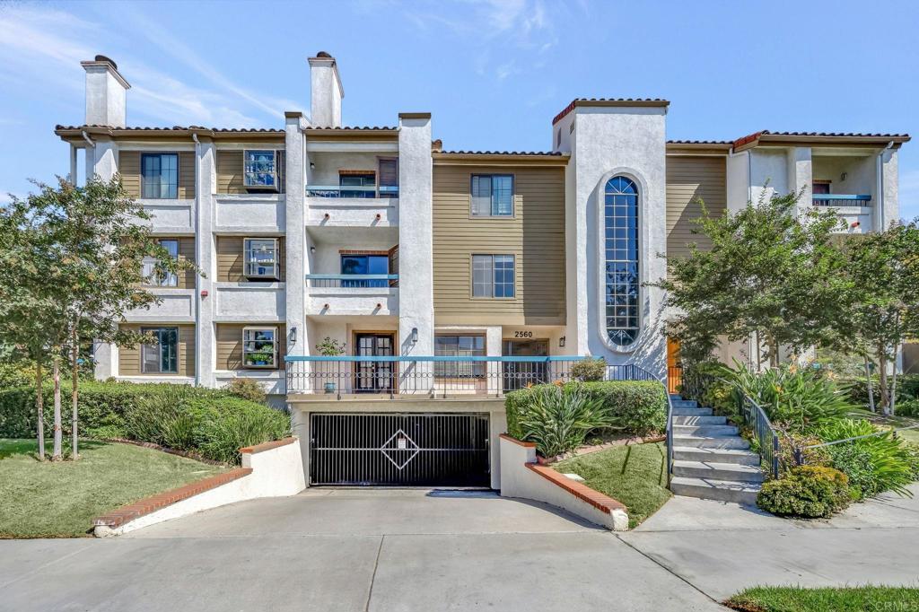 Don't miss this stunning top-floor corner unit nestled in the heart of Golden Hill. Recently renovated, this condo offers west-facing views of sunset and Downtown San Diego, visible from both bedrooms and living room. Security Gated garage with two underground parking spaces (tandem). In unit laundry. Enjoy the convenience of being just 0.5 miles from Balboa Park, perfect for morning strolls or weekend picnics. The area is dog-friendly and surrounded by charming shops, cafes, and restaurants—all within very close walking distance. This home combines modern comfort with unbeatable location, making it a perfect urban retreat in one of San Diego’s most desirable communities.