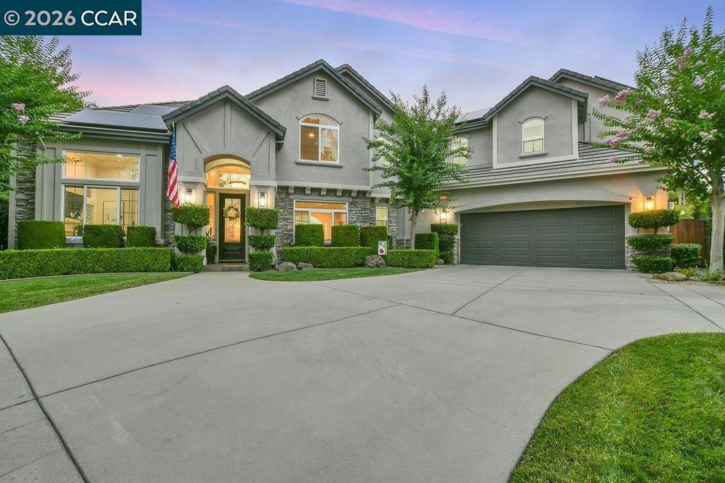 Photo of 1760 Duchess Ter, Brentwood, CA 94513 (MLS # 41150320)