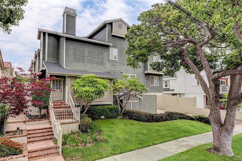 Photo of 234 N Irena AVE #3, Redondo Beach, CA 90277 (MLS # SB26102657)