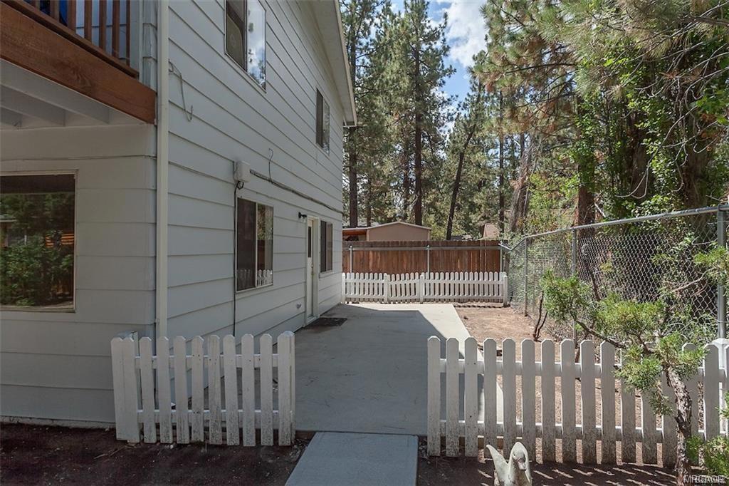 1017 Greenway Drive