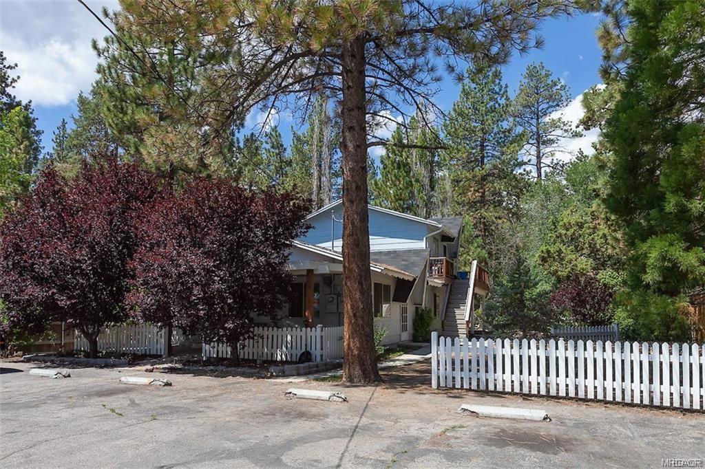 1017 Greenway Drive