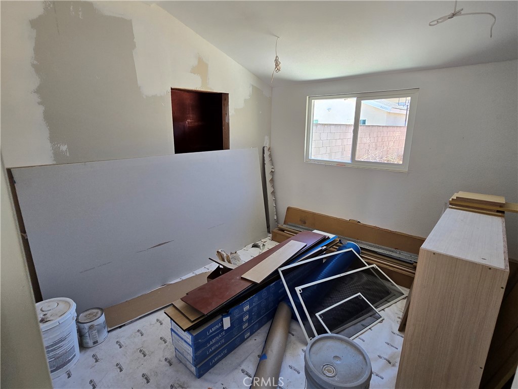 8669 San Gabriel Avenue