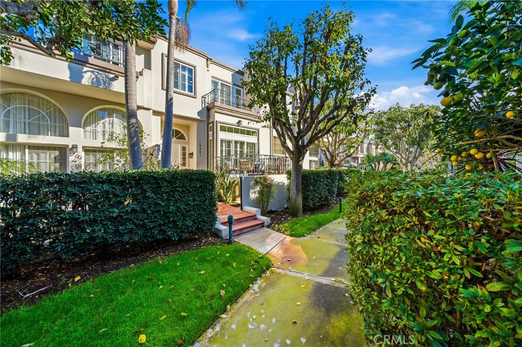 19281 Meadowood