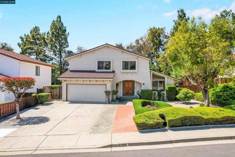 Photo of 121 Violet Rd Rd, Hercules, CA 94547 (MLS # 41132149)