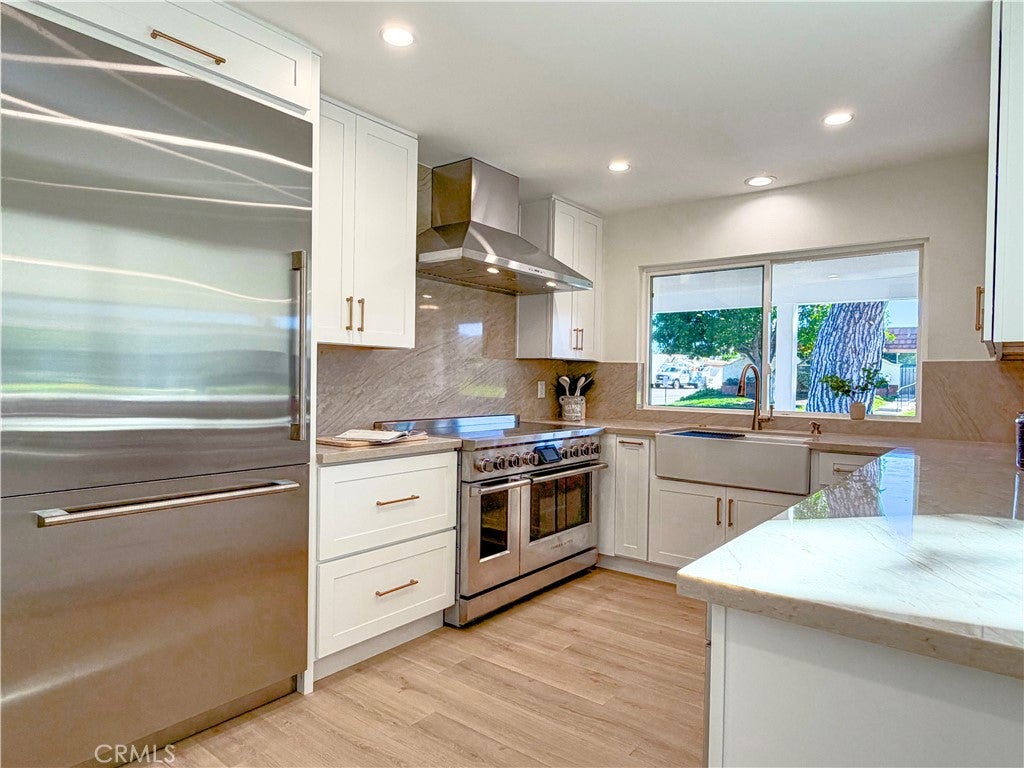 4172 Beachmeadow Lane