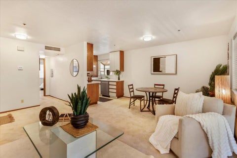 Photo of 1009 San Antonio Circle #220, Daly City, CA 94014 (MLS # ML82066107)