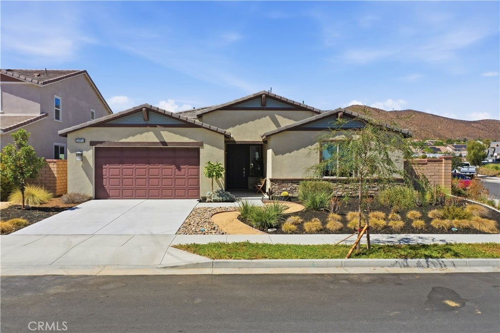 24954 Whispering Way