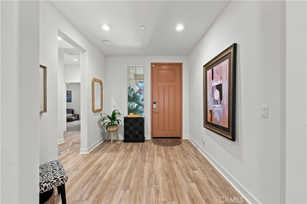 24954 Whispering Way