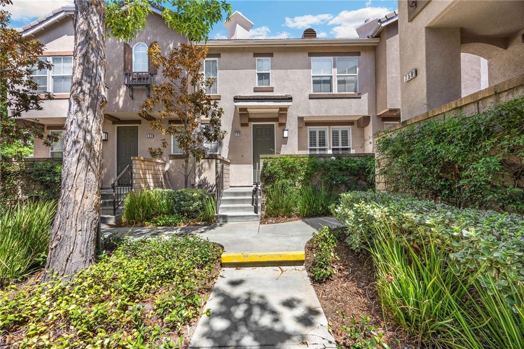 128 Shattuck Court