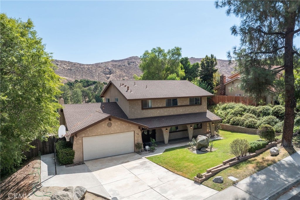5740 Via Cervantes