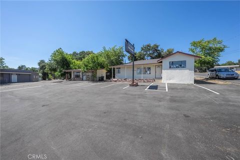 Photo of 4580 Frye Avenue, Clearlake, CA 95422 (MLS # LC22260901) Photo of 4580 Frye Avenue, Clearlake, CA 95422 (MLS # LC22260901)
