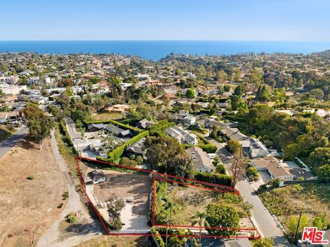 Photo of 1116 Maroney Lane, Pacific Palisades, CA 90272 (MLS # 26834765)