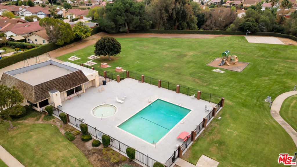 Peach Hill - Residential