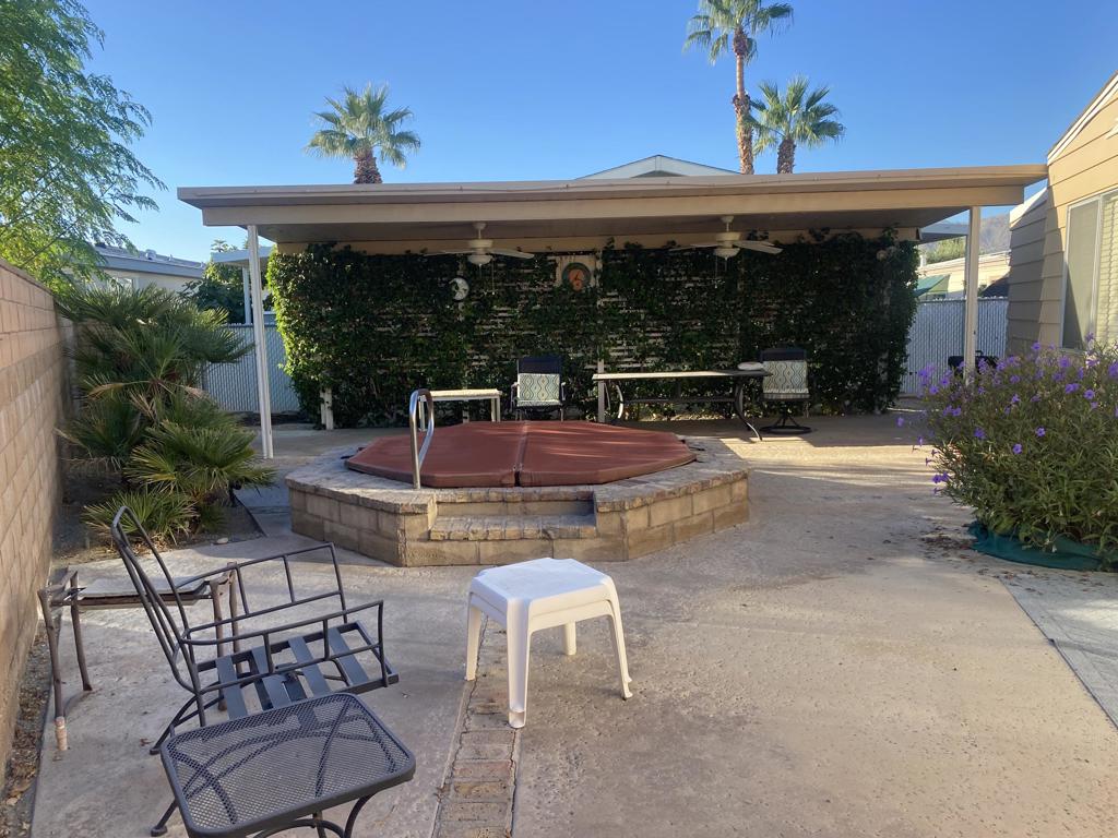 Palm Desert Greens - Manufactured In Park