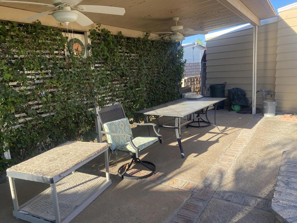 Palm Desert Greens - Manufactured In Park