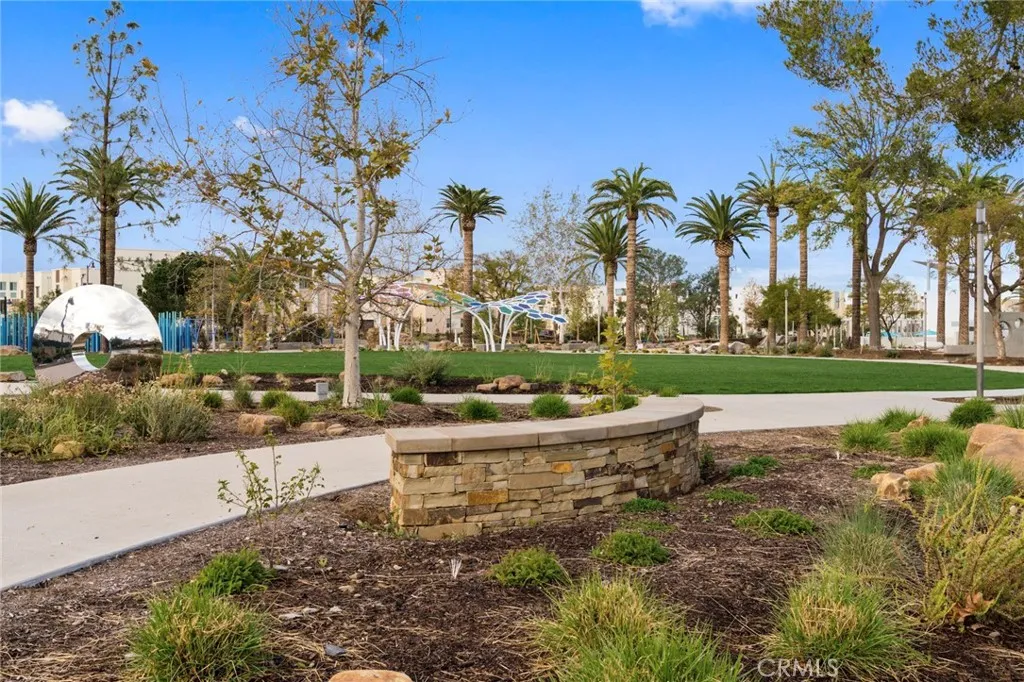 Irvine, California 92618, United States, 4 Bedrooms Bedrooms, ,3 BathroomsBathrooms,Residential,Active,202399