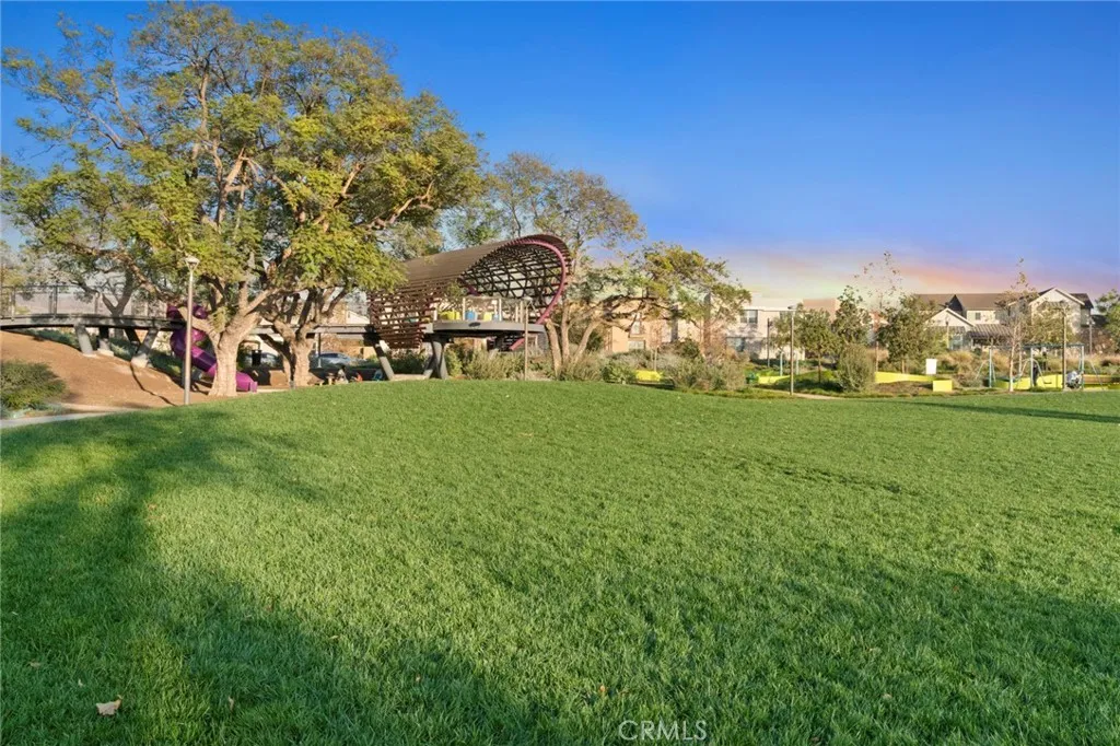 Irvine, California 92618, United States, 4 Bedrooms Bedrooms, ,3 BathroomsBathrooms,Residential,Active,202399