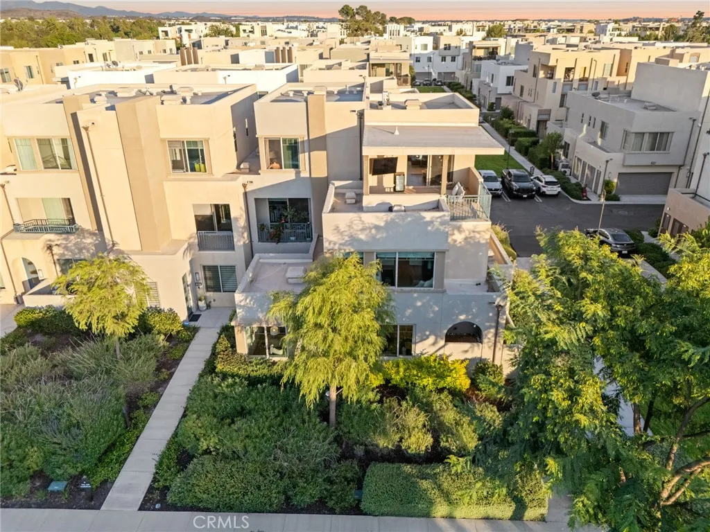 Irvine, California 92618, United States, 4 Bedrooms Bedrooms, ,3 BathroomsBathrooms,Residential,Active,202399