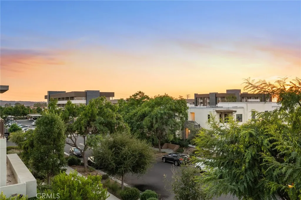 Irvine, California 92618, United States, 4 Bedrooms Bedrooms, ,3 BathroomsBathrooms,Residential,Active,202399