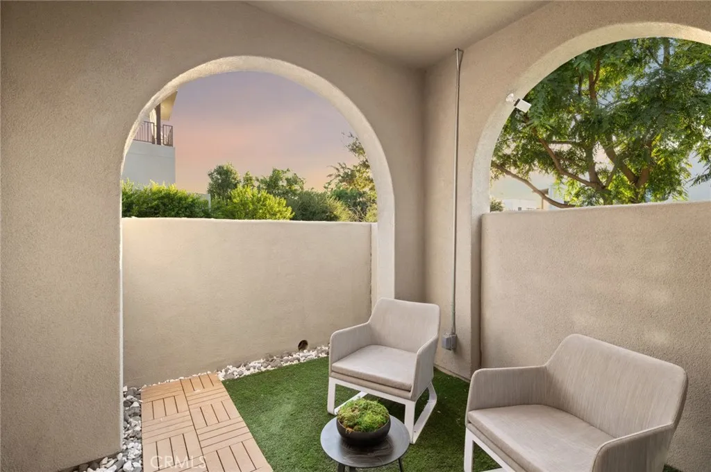 Irvine, California 92618, United States, 4 Bedrooms Bedrooms, ,3 BathroomsBathrooms,Residential,Active,202399