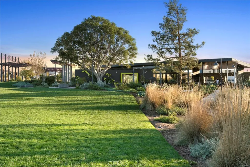 Irvine, California 92618, United States, 4 Bedrooms Bedrooms, ,3 BathroomsBathrooms,Residential,Active,202399