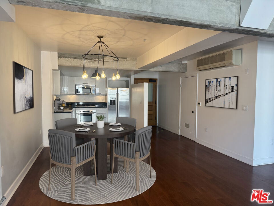 416 S Spring Street 905