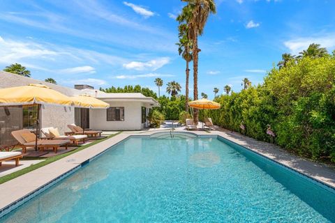 1127 N Calle Marcus Palm Springs CA 92262
