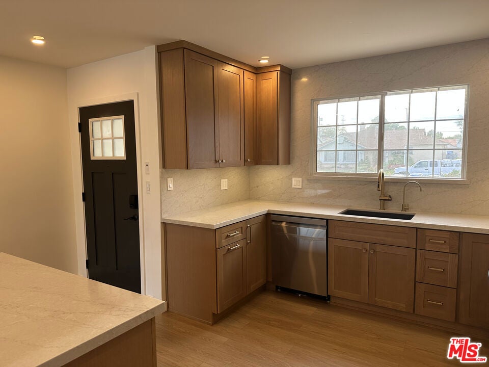 Photo of 8938 Monogram Avenue, Los Angeles, CA 91343 (MLS # 26985047)