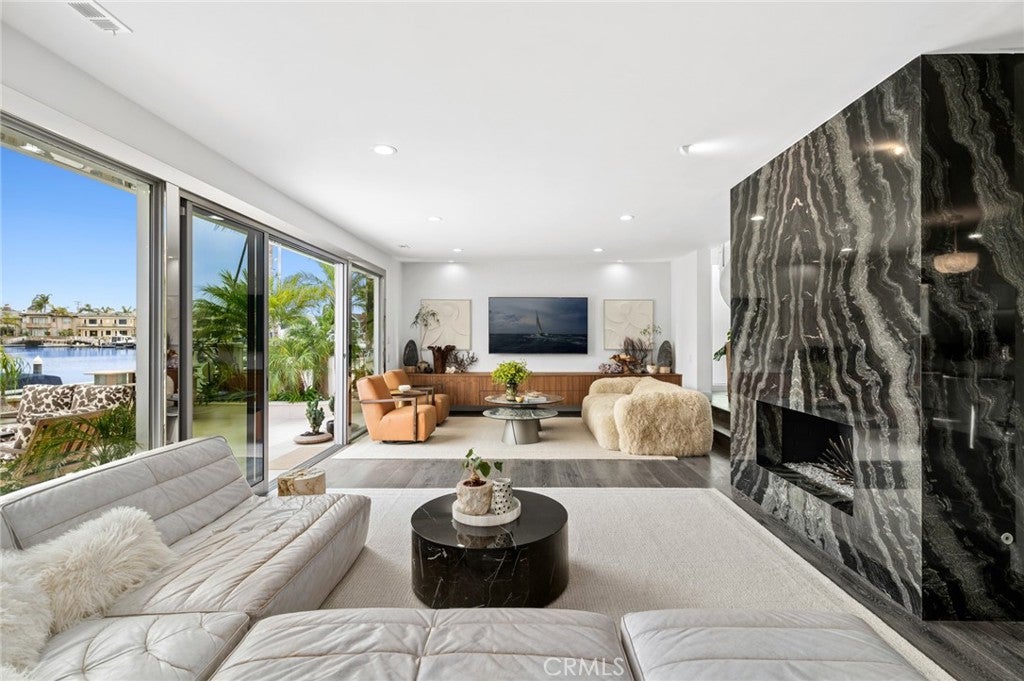 500 Harbor Island Drive, Newport Beach CA 92660 - Photo 11