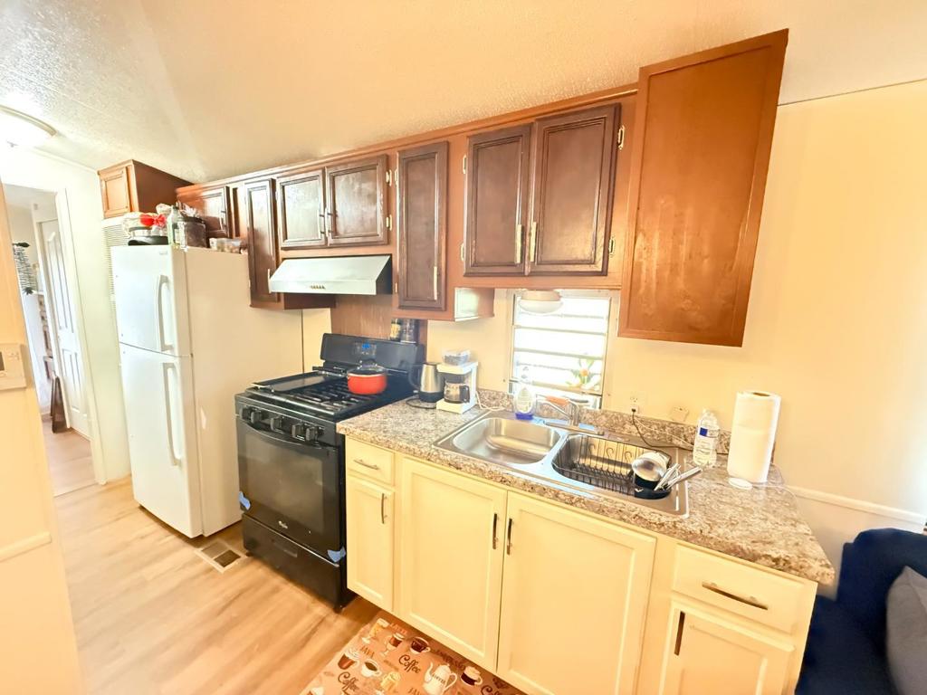 2546 Capitola Road 62