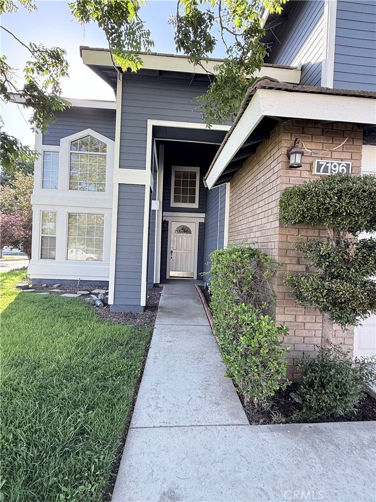 Photo of 7196 Big Sur ST, Fontana, CA 92336 (MLS # TR26213416)