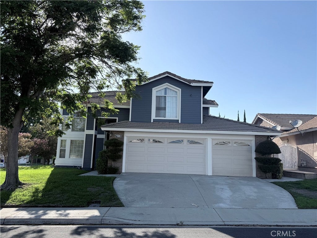 Photo of 7196 Big Sur ST, Fontana, CA 92336 (MLS # TR26213416)