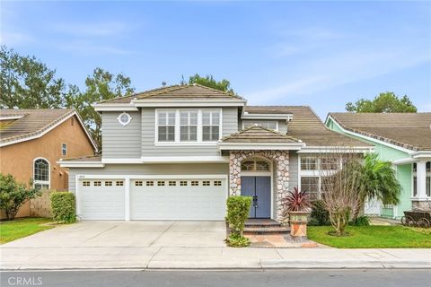 Photo of 8082 Centerstone Dr, Huntington Beach, CA 92646 (MLS # PW25277917)