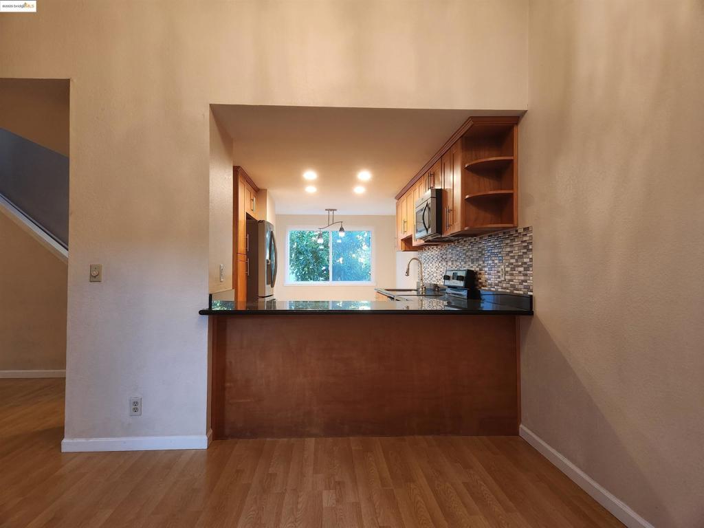 CASTRO VALLEY - Residential