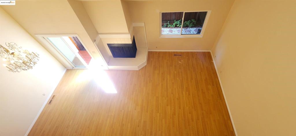 CASTRO VALLEY - Residential