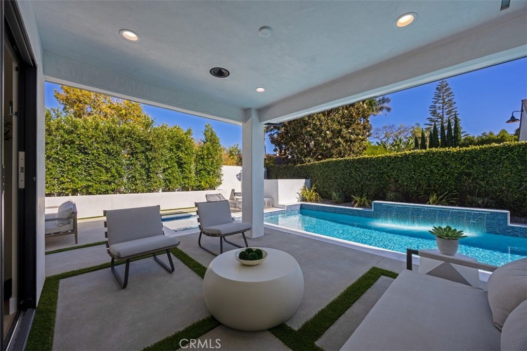 1312 Dover Drive, Newport Beach CA 92660 - Photo 27