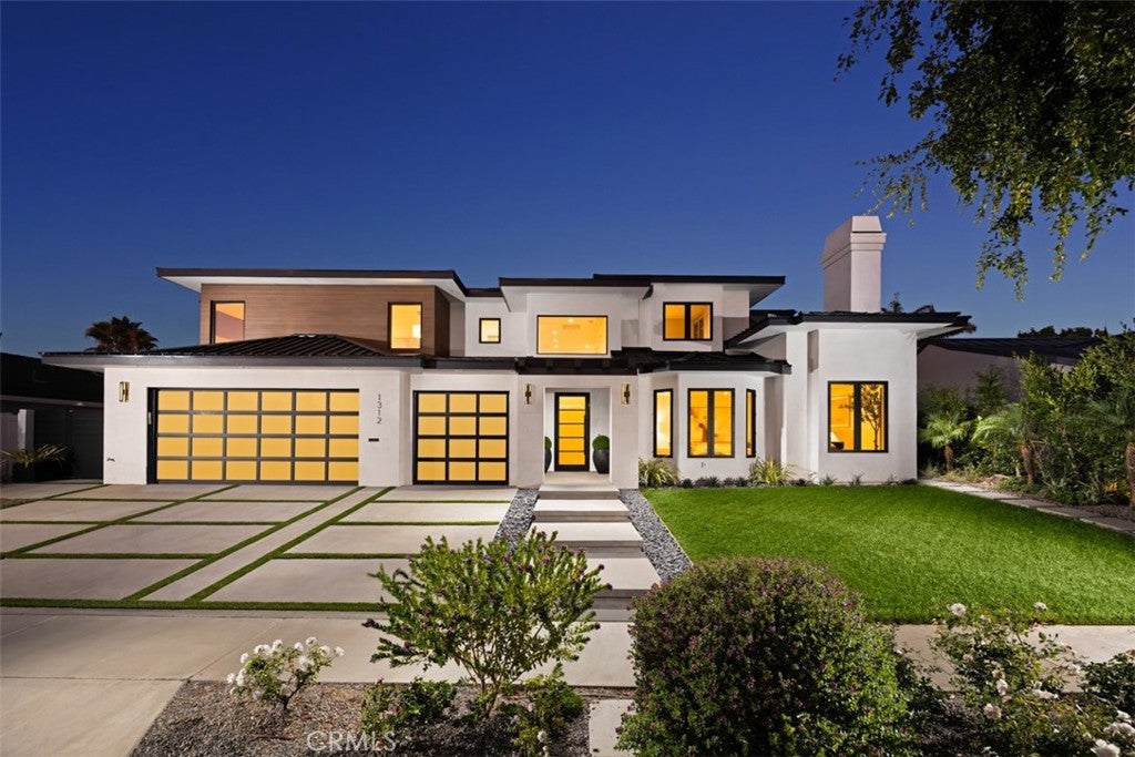 1312 Dover Drive, Newport Beach CA 92660 - Photo 1