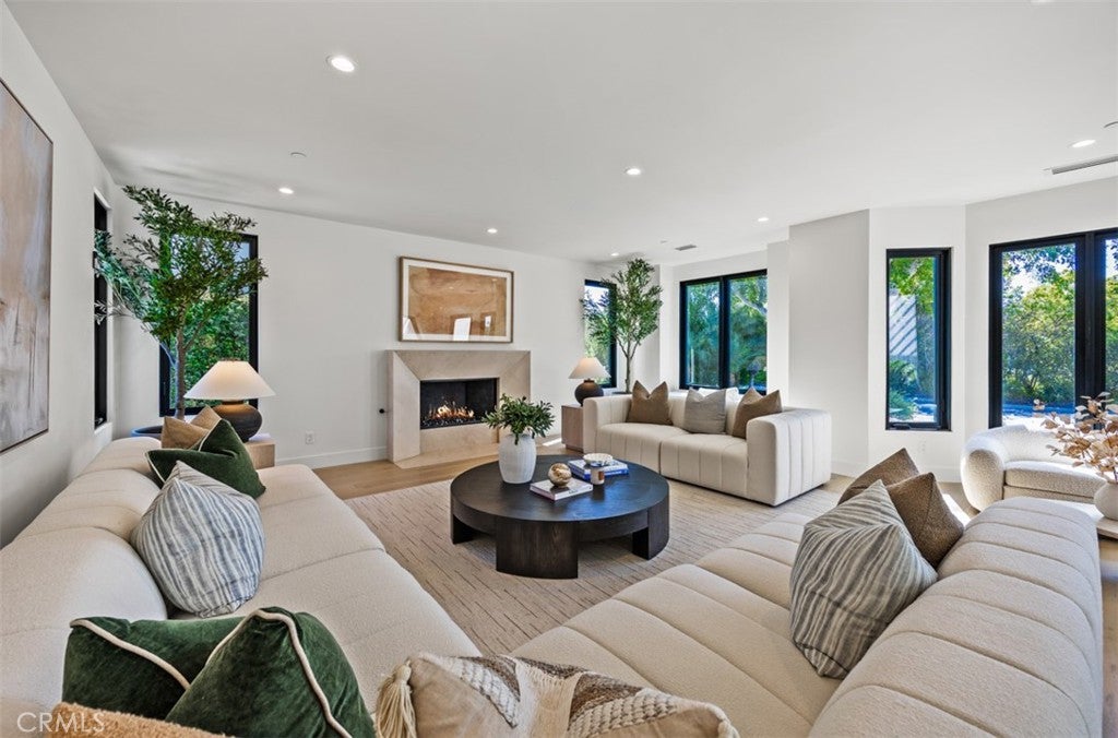 1312 Dover Drive, Newport Beach CA 92660 - Photo 7